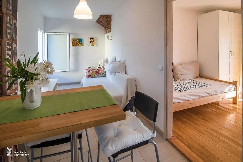 Apartmani Popovic Krk Town