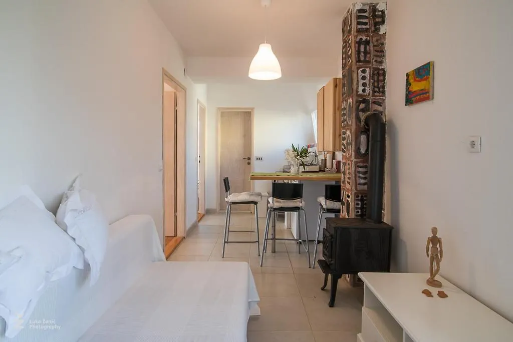 Apartment Apartmani Popovic Krk Town Croatia
